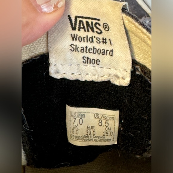 Vans Off the wall Grey suede and canvas High Tops mens 7 women’s 8.5 - Picture 6 of 9